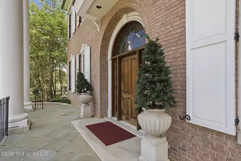 Exterior - 147 Chantilly Dr, Madison, MS 39110 photo 5 of 28