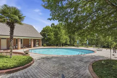 Exterior - 147 Chantilly Dr, Madison, MS 39110 photo 8 of 28