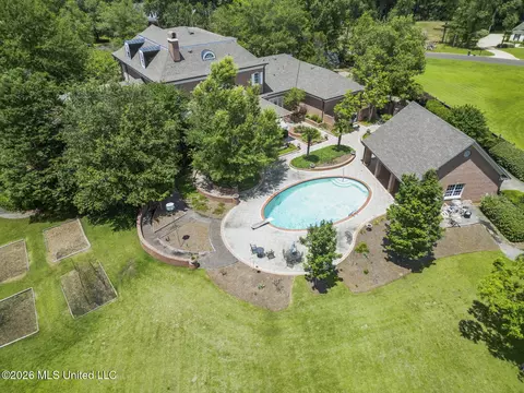 Exterior - 147 Chantilly Dr, Madison, MS 39110 photo 24 of 28