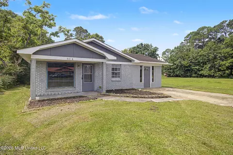 Exterior - 5018 Frederick St, Moss Point, MS 39563 photo 2 of 4