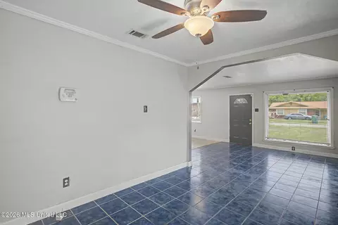 Living - 5018 Frederick St, Moss Point, MS 39563 photo 6 of 6