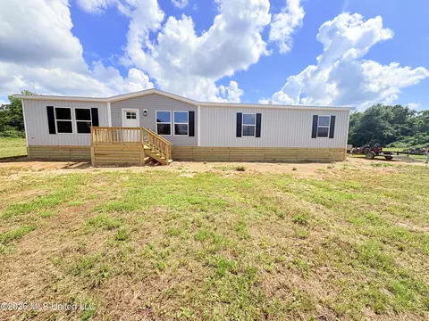 298 Sunflower Rd, Perkinston, MS 39573