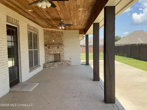 107 Elizabeth Dr, Clinton, MS 39056 photo 5