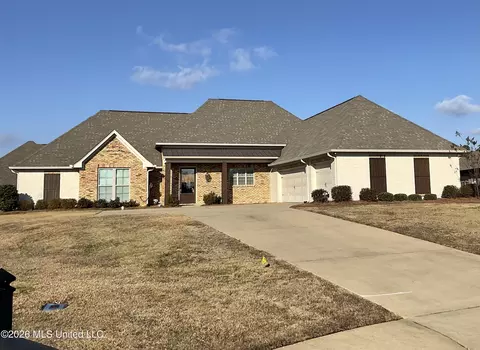 107 Elizabeth Dr, Clinton, MS 39056
