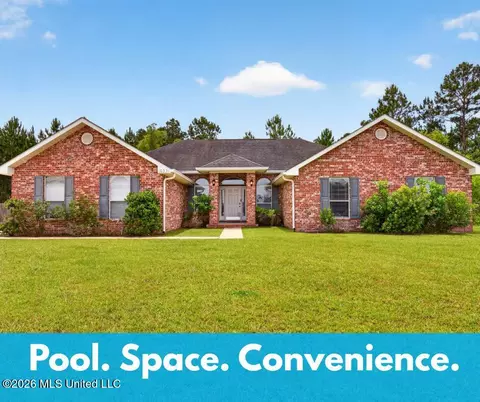 10331 Maple Cv, Ocean Springs, MS 39565