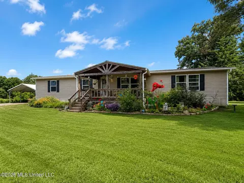 5207 Mudline Rd, Enid, MS 38927