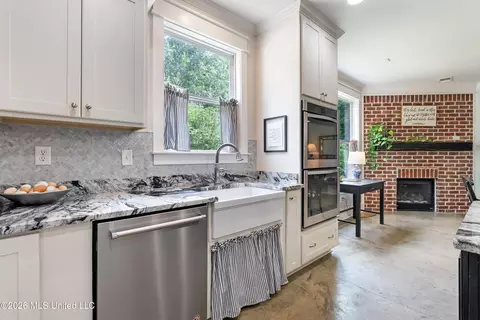 Kitchen - 479 Hope Rd, Coldwater, MS 38618 photo 3 of 5