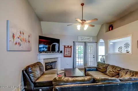 Other - 1246 Pontotoc St, Hernando, MS 38632 photo 1 of 17