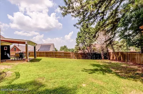 Exterior - 1246 Pontotoc St, Hernando, MS 38632 photo 6 of 8