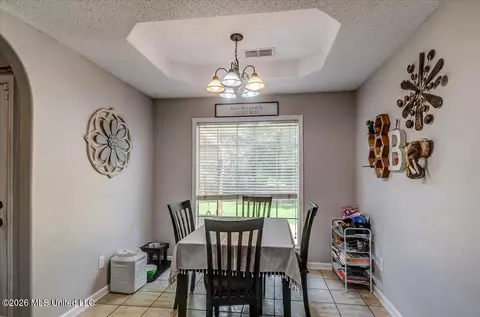 Dining - 1246 Pontotoc St, Hernando, MS 38632 photo 1 of 2