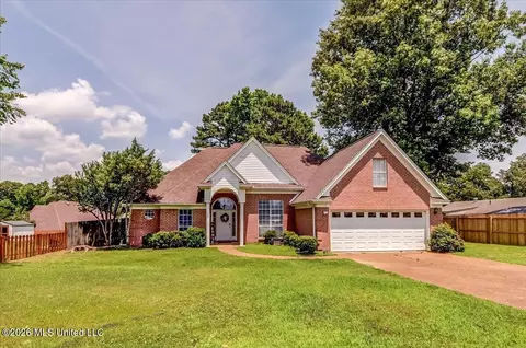 Exterior - 1246 Pontotoc St, Hernando, MS 38632 photo 2 of 8