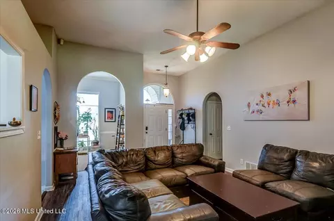 Other - 1246 Pontotoc St, Hernando, MS 38632 photo 3 of 17