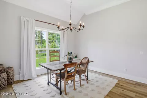 Dining - 124 Autumn Dr, Madison, MS 39110 photo 1 of 1