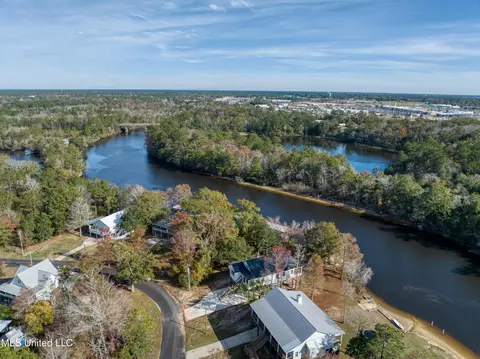 View/Area - 4441 Audubon Trl, Biloxi, MS 39532 photo 6 of 10