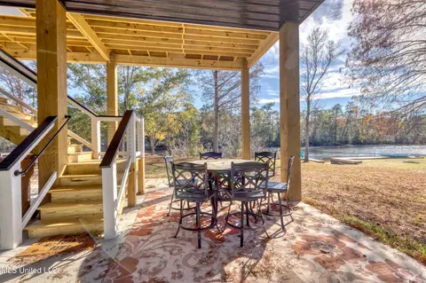 Exterior - 4441 Audubon Trl, Biloxi, MS 39532 photo 5 of 9