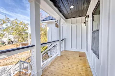 Exterior - 4441 Audubon Trl, Biloxi, MS 39532 photo 7 of 9