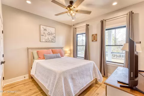 Bedroom - 4441 Audubon Trl, Biloxi, MS 39532 photo 3 of 4