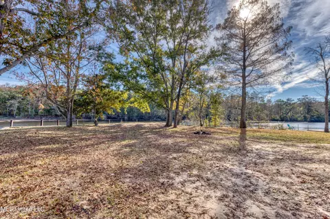 Exterior - 4441 Audubon Trl, Biloxi, MS 39532 photo 9 of 9