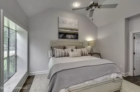 Bedroom - 101 Darrowsby Pl, Madison, MS 39110 photo 3 of 17
