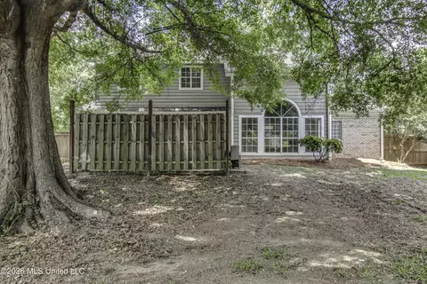 Exterior - 101 Darrowsby Pl, Madison, MS 39110 photo 12 of 15