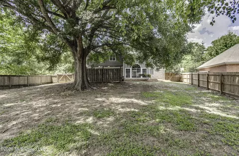 Exterior - 101 Darrowsby Pl, Madison, MS 39110 photo 11 of 15