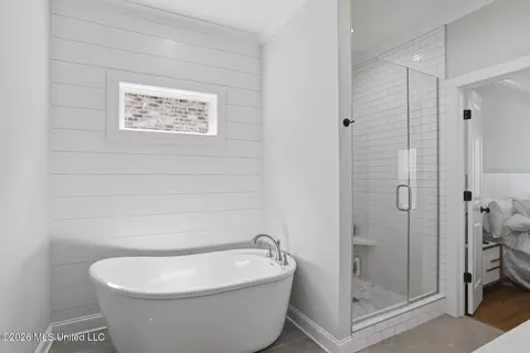 Bath - 406 Pilot Cir, Brandon, MS 39047 photo 4 of 8