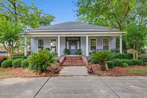 728 Church St, Lucedale, MS 39452