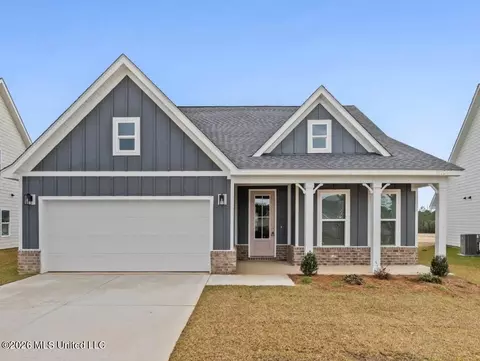 10415 Landon Meadows Dr, Gulfport, MS 39503