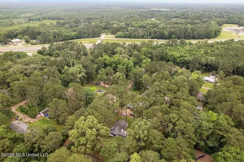View/Area - 13 Rob Ln, Jackson, MS 39212 photo 2 of 4