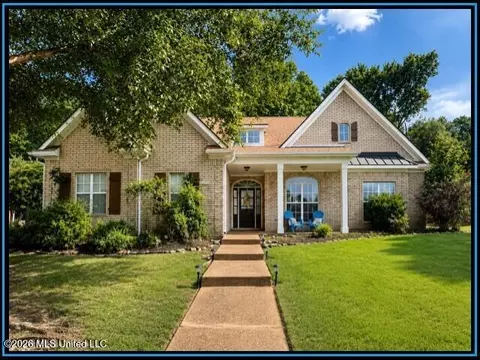 Exterior - 119 Lindsey Dr, Hernando, MS 38632 photo 2 of 6