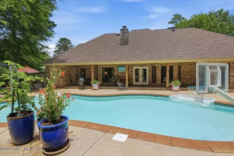 Exterior - 408 Ashbourn Ct, Madison, MS 39110 photo 11 of 16