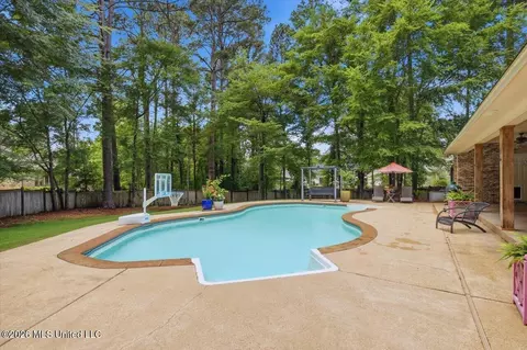 Exterior - 408 Ashbourn Ct, Madison, MS 39110 photo 10 of 16