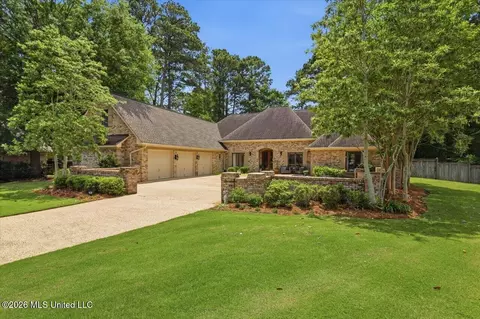 Exterior - 408 Ashbourn Ct, Madison, MS 39110 photo 3 of 16