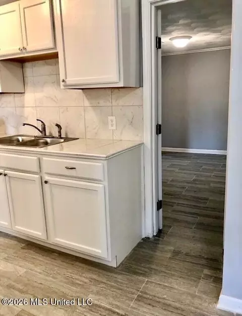 Other - 110 Cherry Hill Dr, Jackson, MS 39212 photo 3 of 13