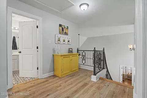 Entry Way - 6191 Spring Xing, Olive Branch, MS 38654 photo 3 of 3