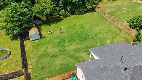 View/Area - 6191 Spring Xing, Olive Branch, MS 38654 photo 2 of 5