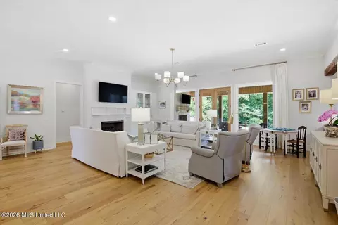 Other - 429 W Oak Cir, Madison, MS 39110 photo 3 of 18
