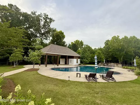 Exterior - 429 W Oak Cir, Madison, MS 39110 photo 8 of 8