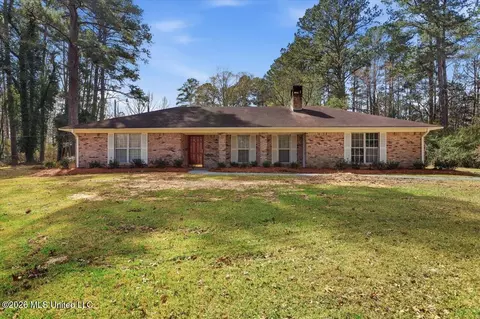 1156 Gunter Rd, Florence, MS 39073