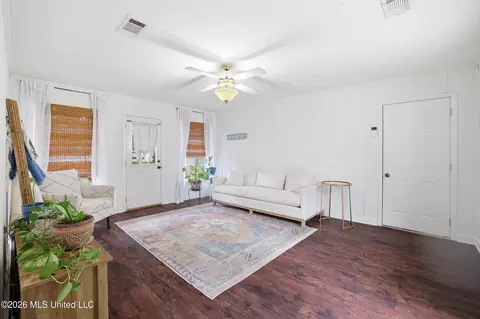 Living - 965 E Second St, Pass Christian, MS 39571 photo 2 of 2