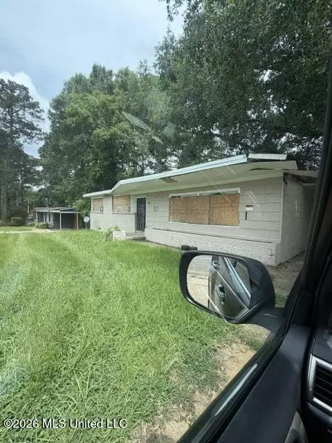 1440 W Mcdowell Rd, Jackson, MS 39204