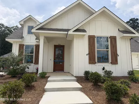 510 Fusion St, Brandon, MS 39042