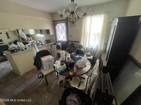 Dining - 7941 Hilo Way, Diamondhead, MS 39525 photo 1 of 4