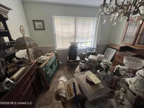 Dining - 7941 Hilo Way, Diamondhead, MS 39525 photo 2 of 4