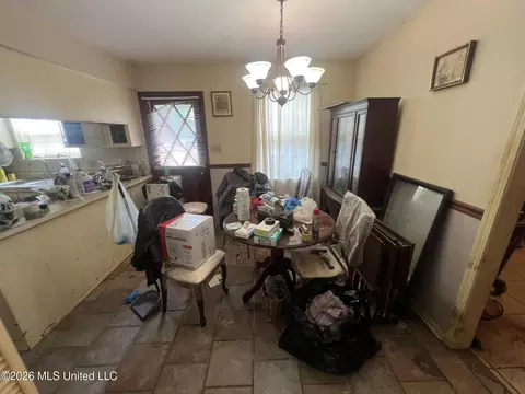 Dining - 7941 Hilo Way, Diamondhead, MS 39525 photo 3 of 4