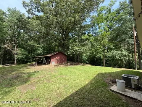 Exterior - 55 Scheffel Rd, Natchez, MS 39120 photo 10 of 11