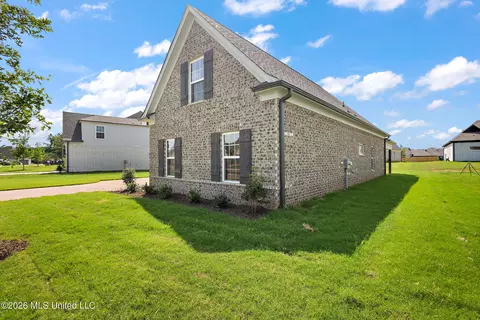 Exterior - 6374 River Ln, Walls, MS 38680 photo 2 of 4
