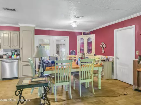 Dining - 165 Hays Rd, Conehatta, MS 39057 photo 1 of 1