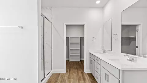 Entry Way - 14228 Quill Ave, Biloxi, MS 39532 photo 11 of 14