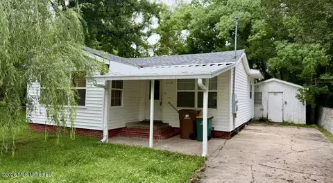 9510 Doris Deno Ave, D'iberville, MS 39540